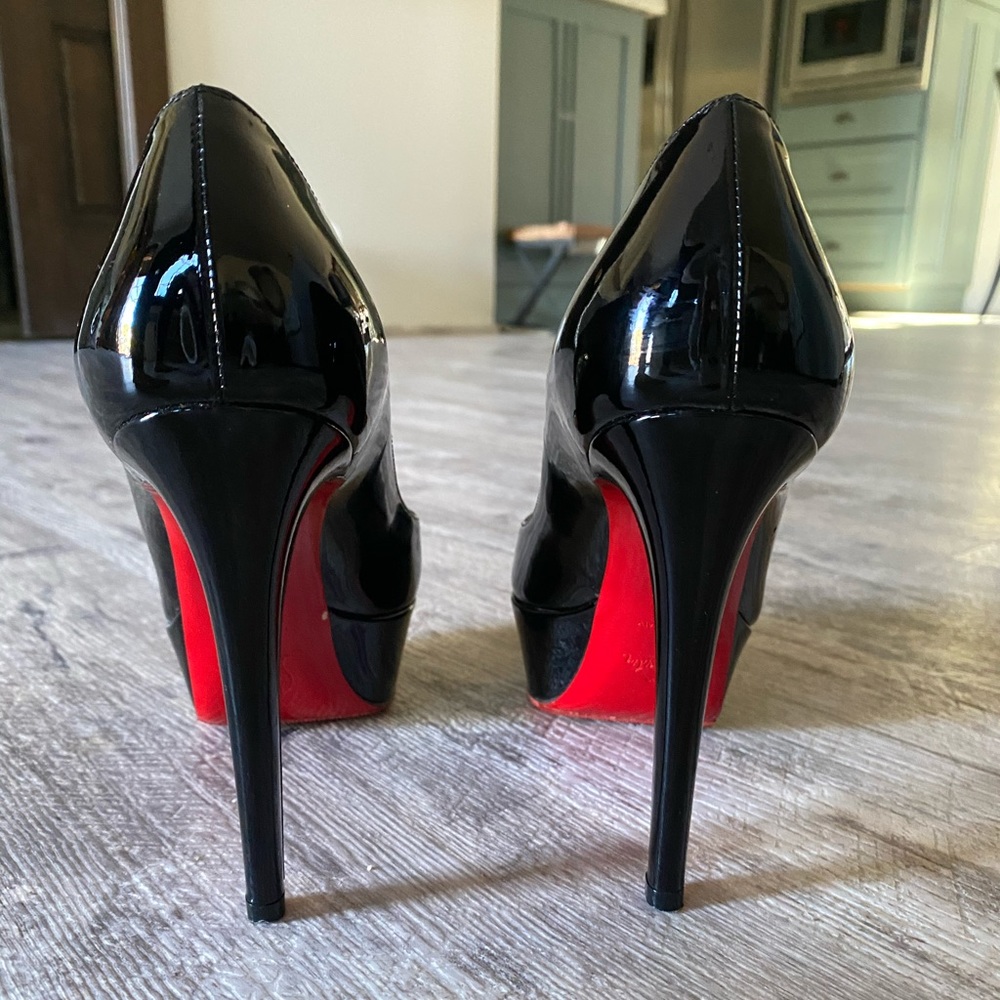 Louboutin Pumps